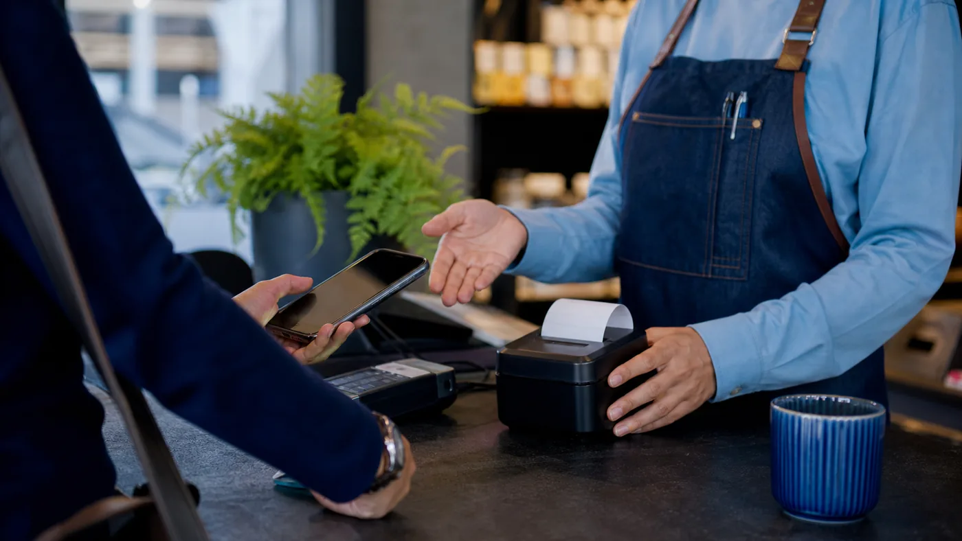 ФНС напомнила: ошибочный чек исправляется коррекцией